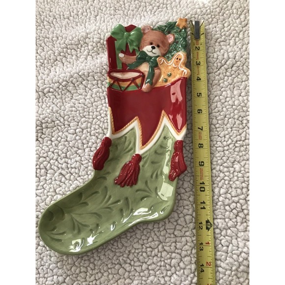 Fritz and Floyd Christmas Stocking Snack Therapy Snack, Cheese & Crackers Tray - Picture 2 of 5